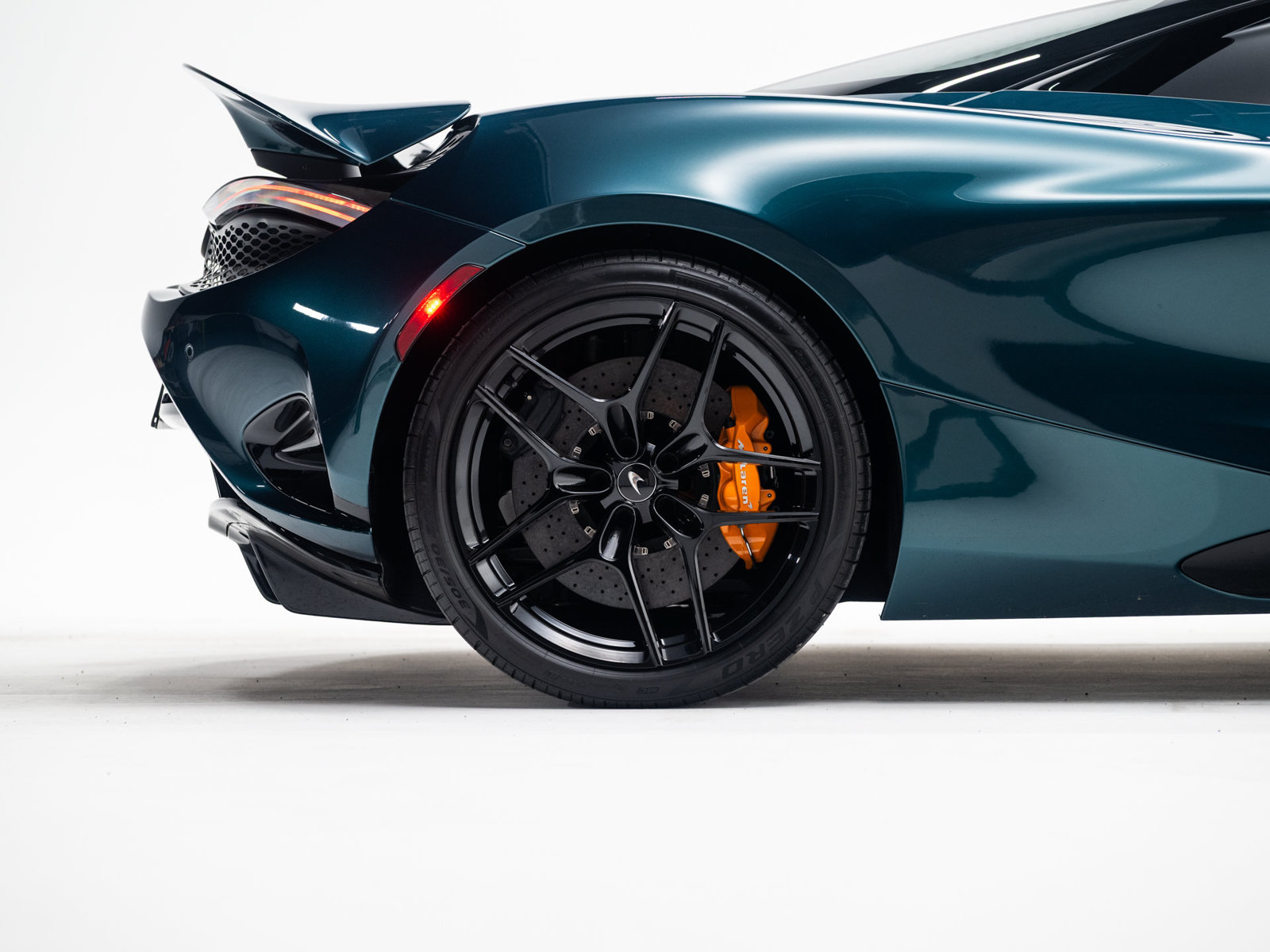 Used 2024 McLaren 750S Spider photo 12
