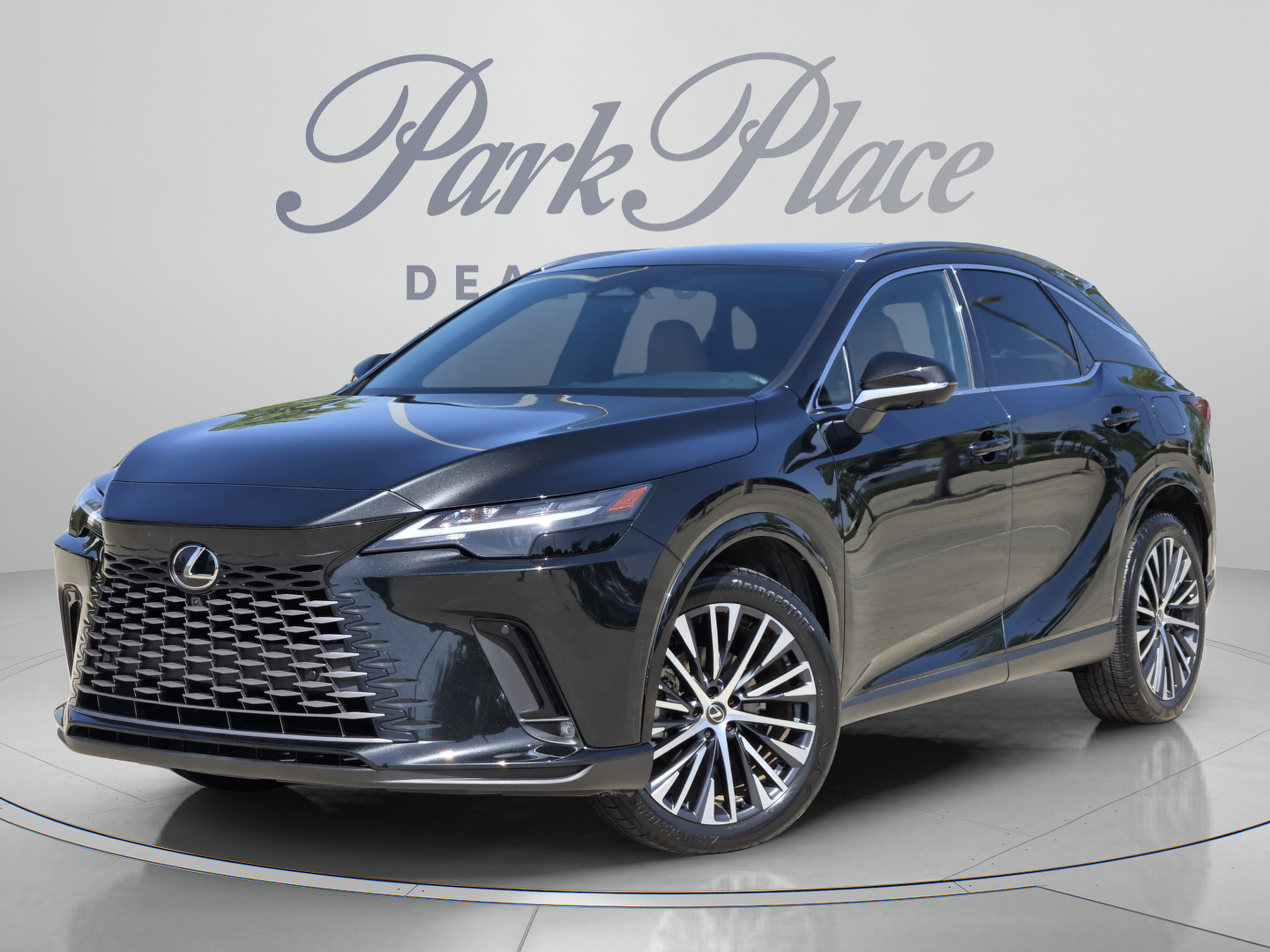 Certified 2025 Lexus RX 350 Premium Plus w/ Accessory Package (Z1)