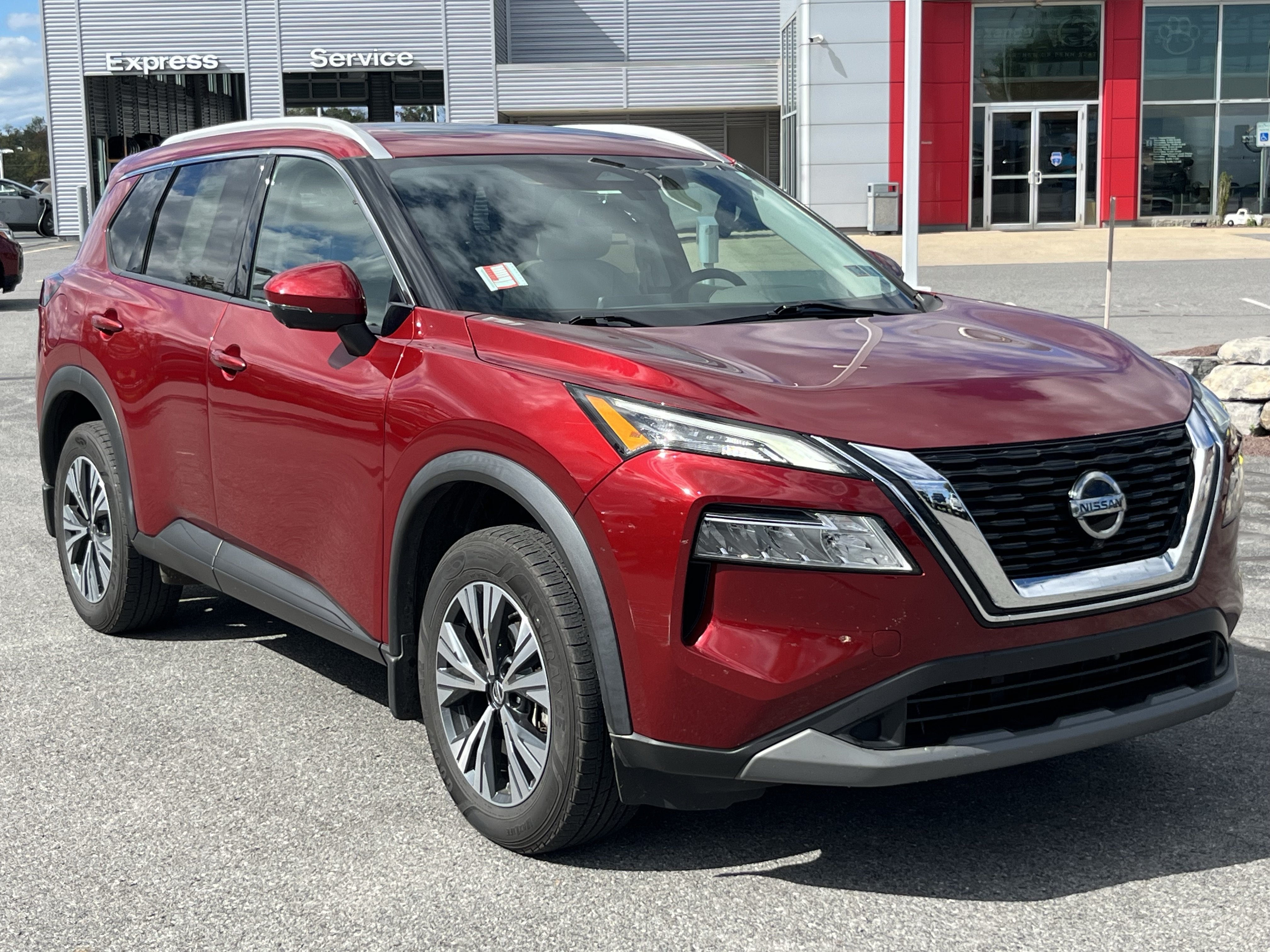 Used 2021 Nissan Rogue SV w/ Premium Package