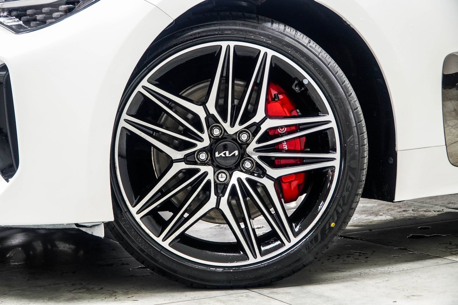 2022 Kia Stinger GT1