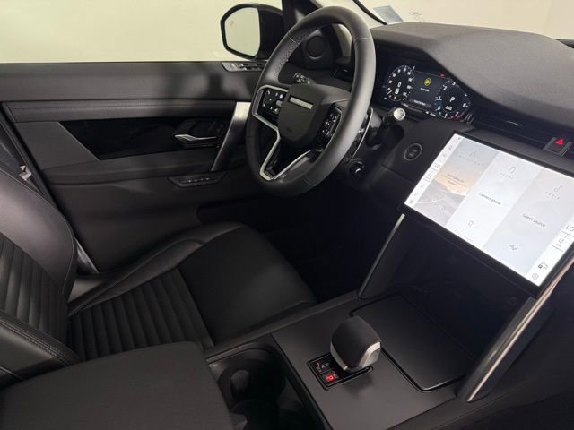 2025 Land Rover Discovery Sport S