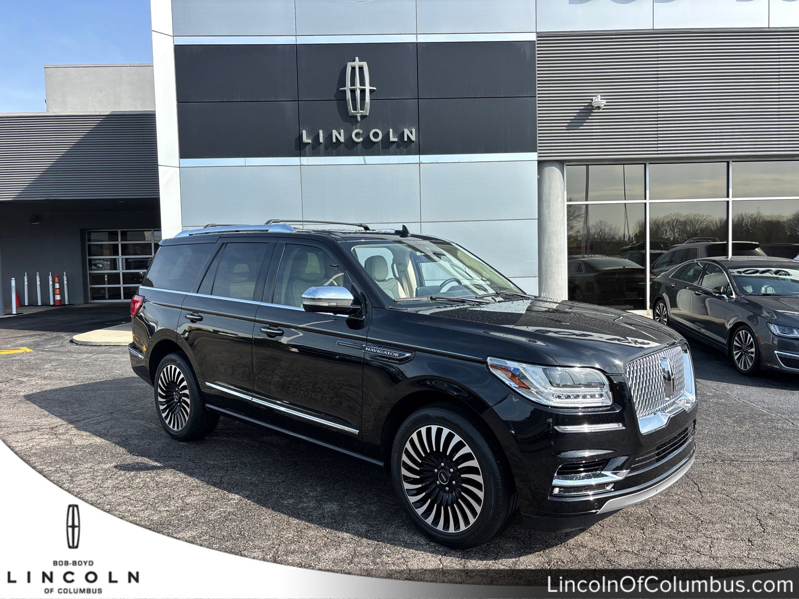 Used 2021 Lincoln Navigator Black Label w/ Cargo Convenience Package