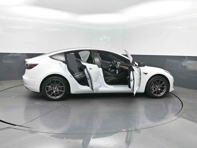 2019 Tesla Model 3 Mid Range