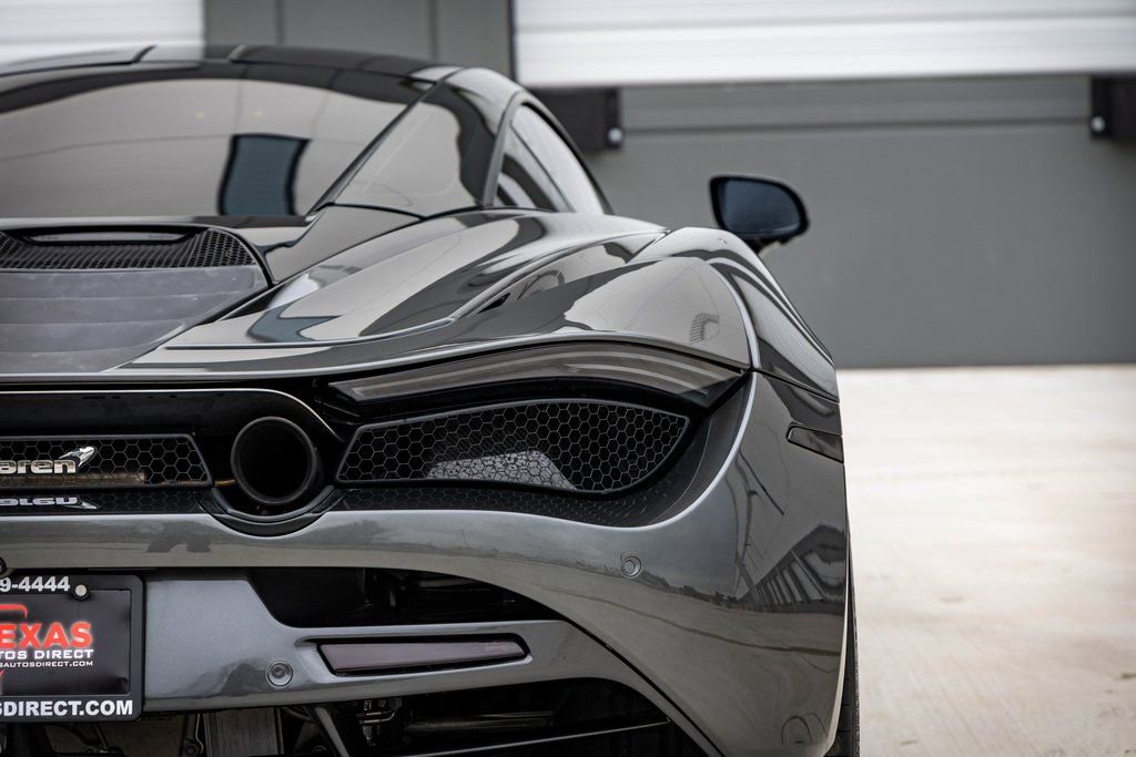 Used 2019 McLaren 720S Performance photo 11