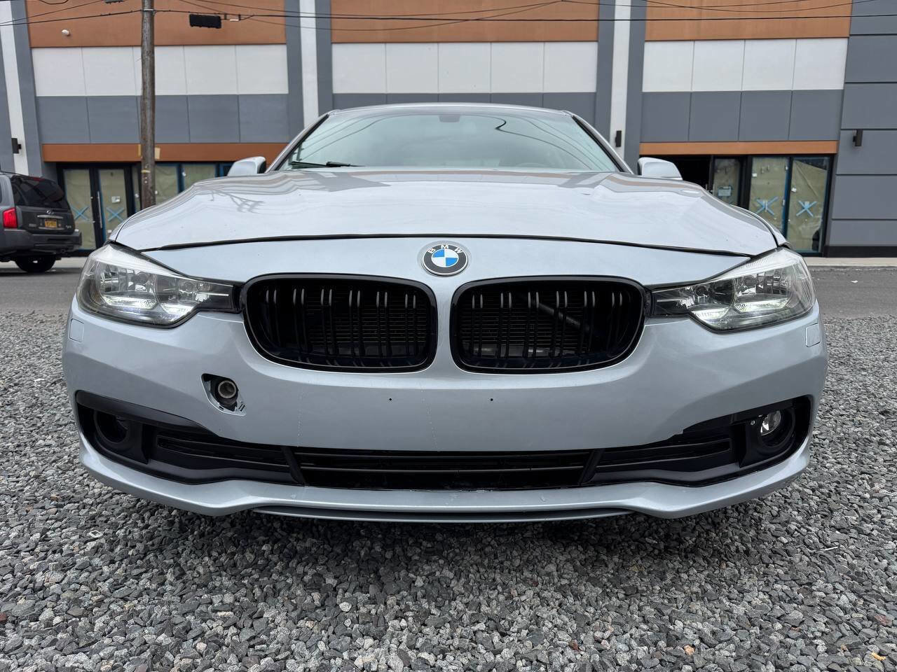 2016 BMW 320i xDrive Sedan