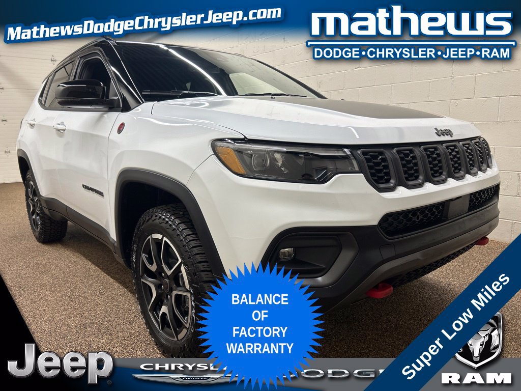 Used 2025 Jeep Compass Trailhawk w/ Trailhawk Elite Group