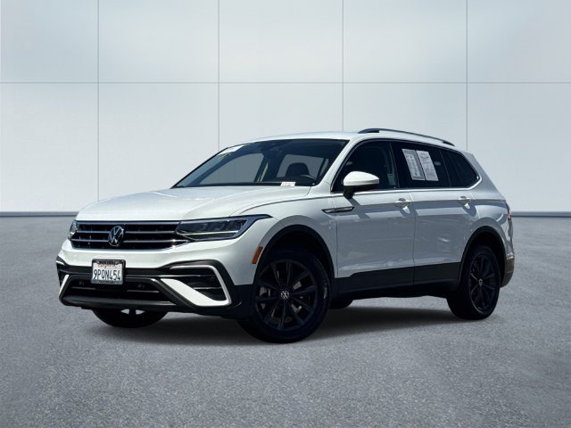 Certified 2024 Volkswagen Tiguan SE