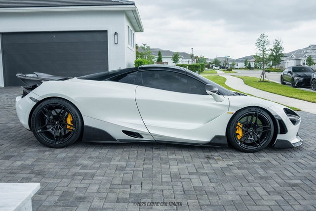 Used 2020 McLaren 720S Performance photo 19