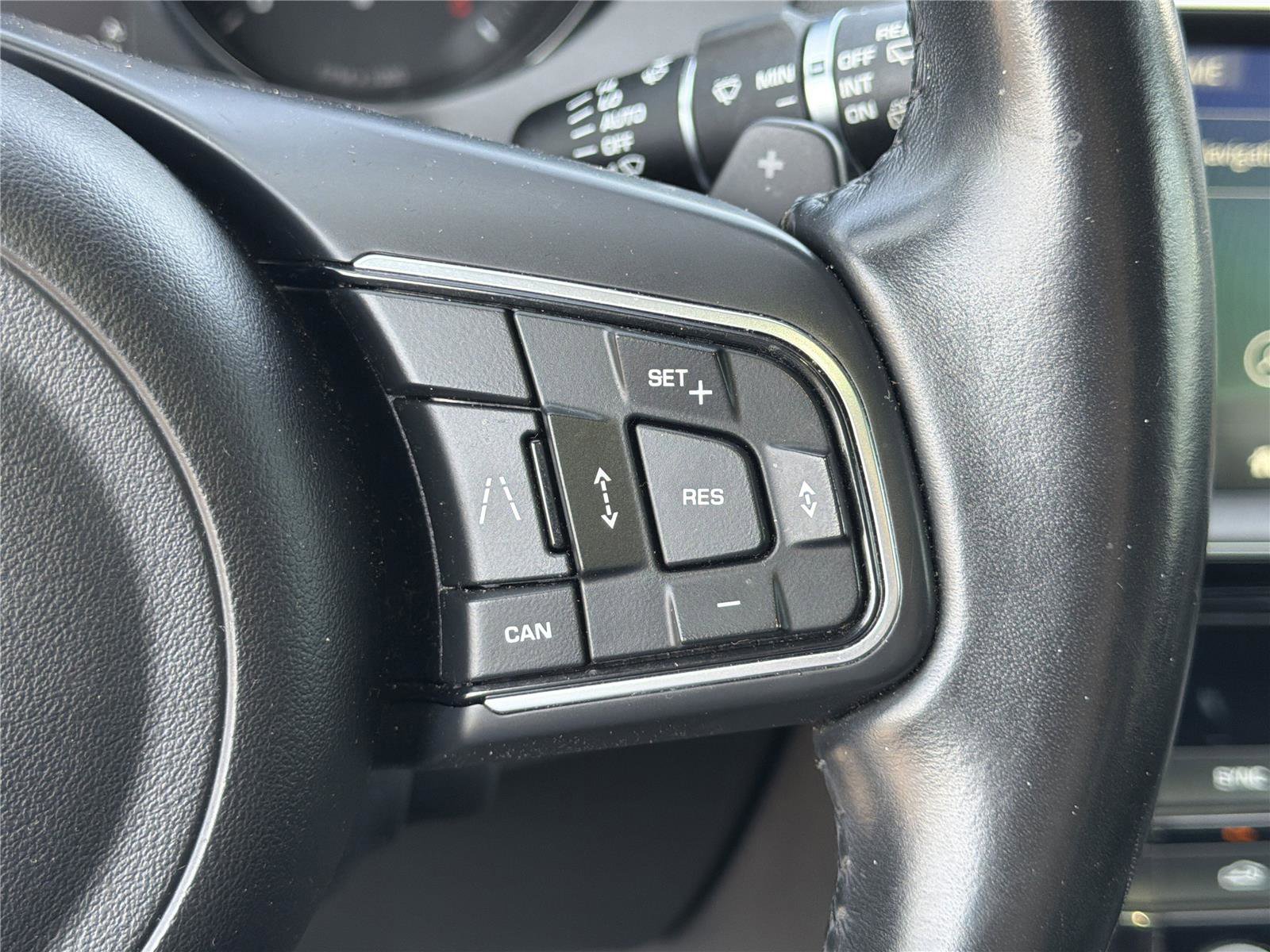 2019 Jaguar F-Pace Premium