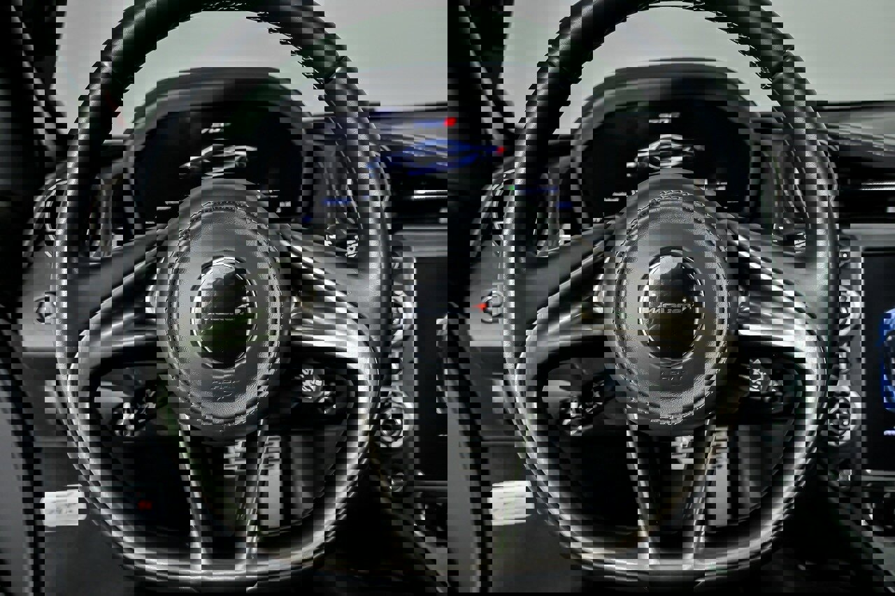 Used 2018 McLaren 720S photo 30