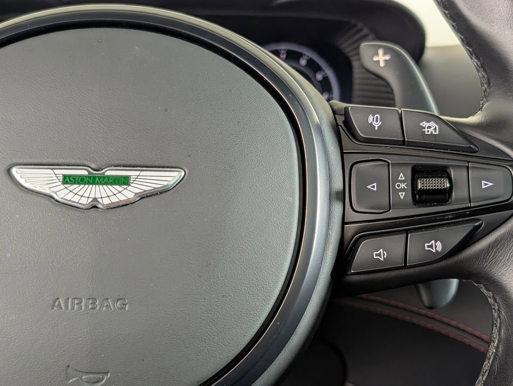 2023 Aston Martin DBX 707