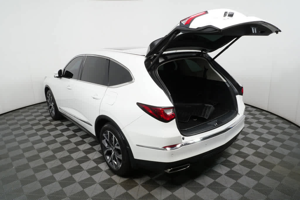 2022 Acura MDX FWD w/ Technology Package