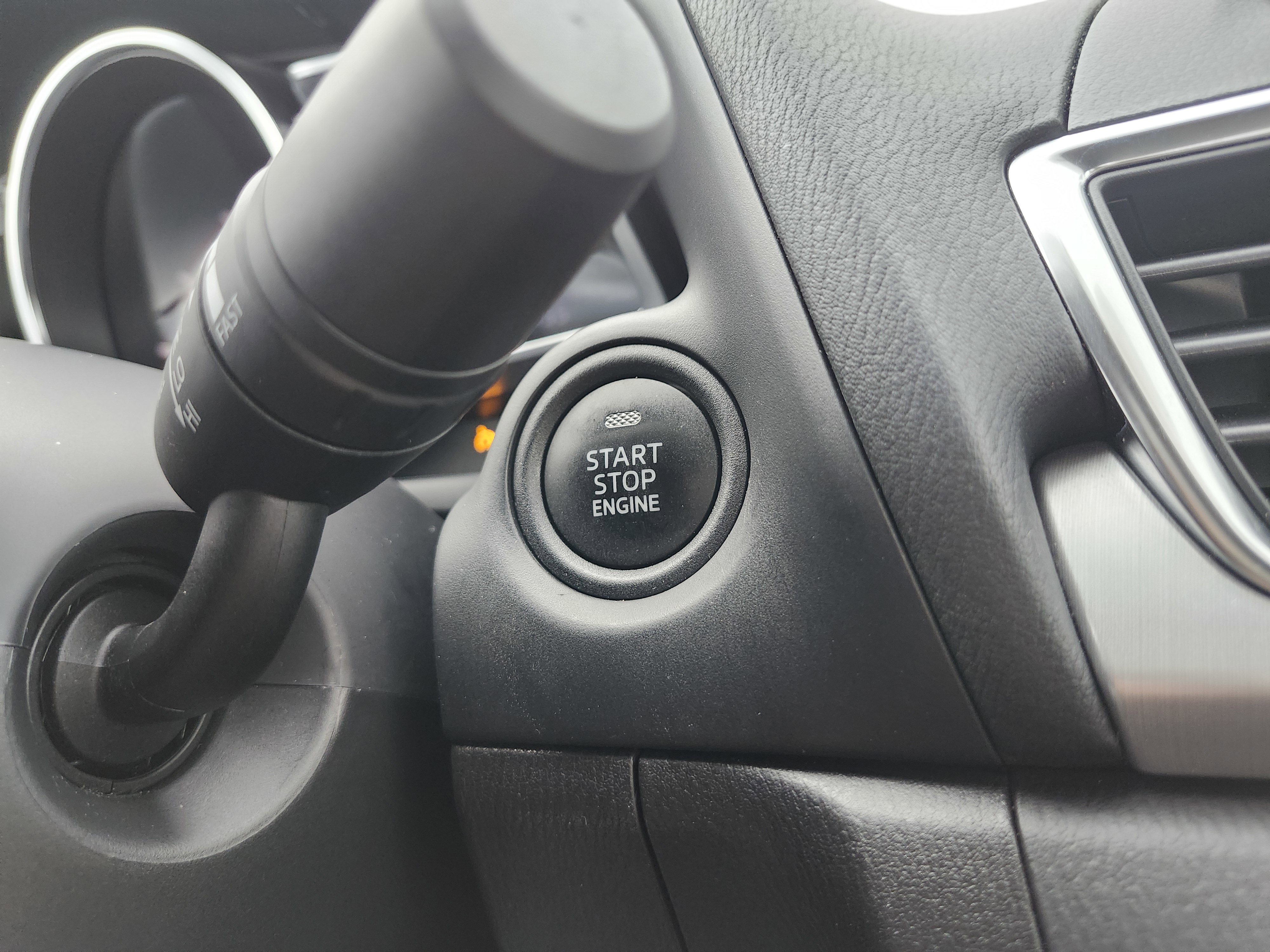 2014 MAZDA Mazda3 s Touring