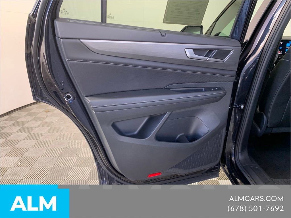 2025 Volkswagen Atlas Cross Sport SE