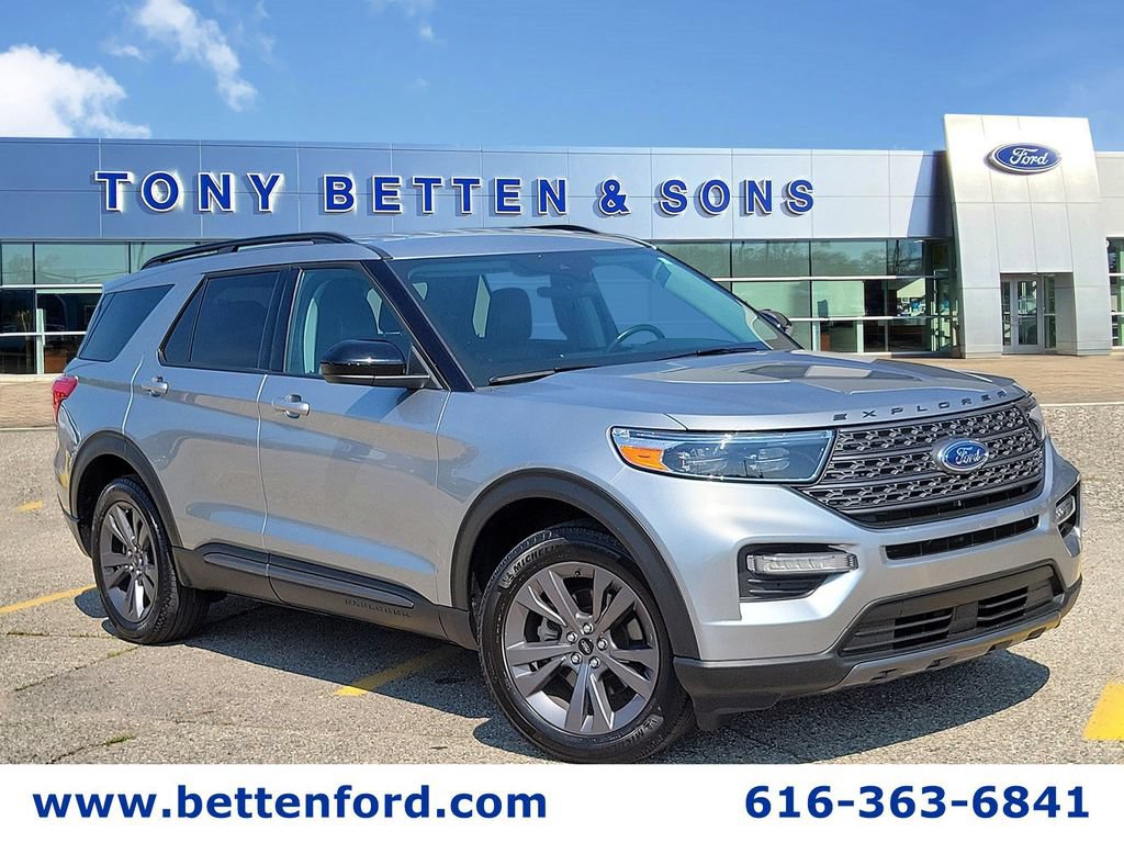 Certified 2023 Ford Explorer XLT w/ Equipment Group 202A