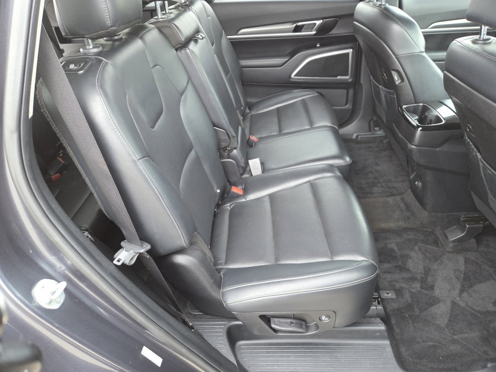 2022 Kia Telluride LX