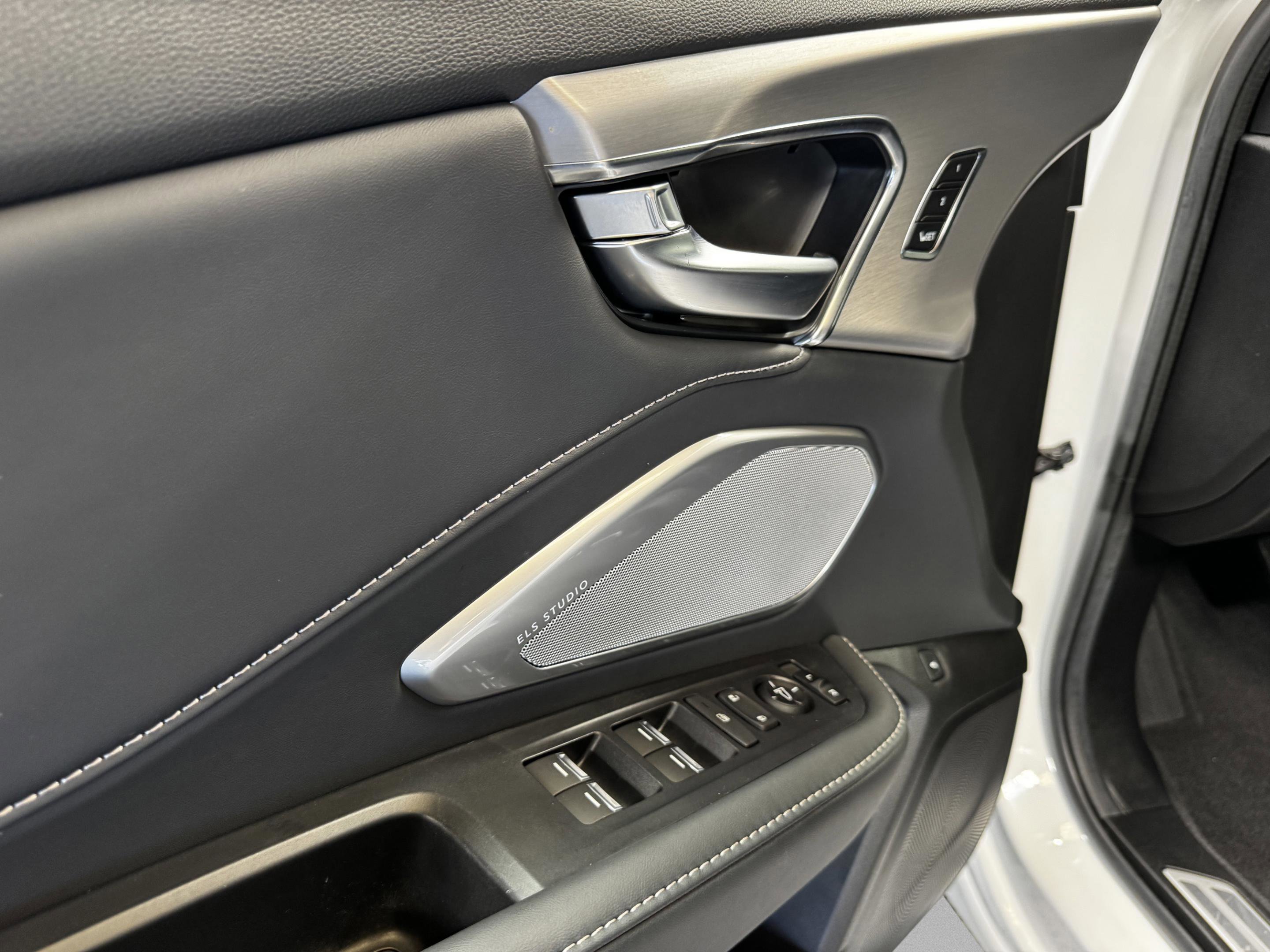 2024 Acura RDX SH-AWD w/ Technology Package