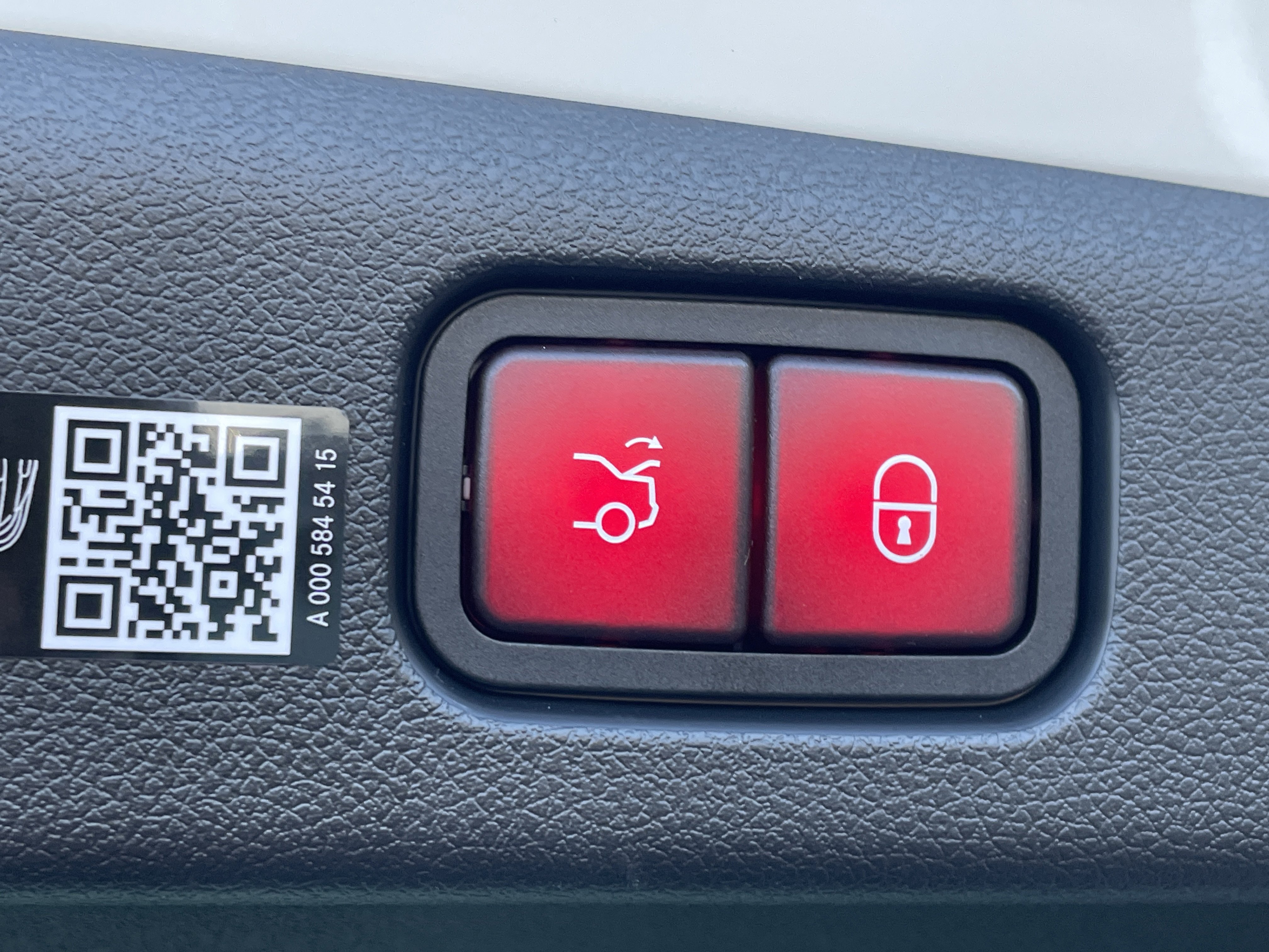 2026 Mercedes-Benz E 450 4MATIC Sedan