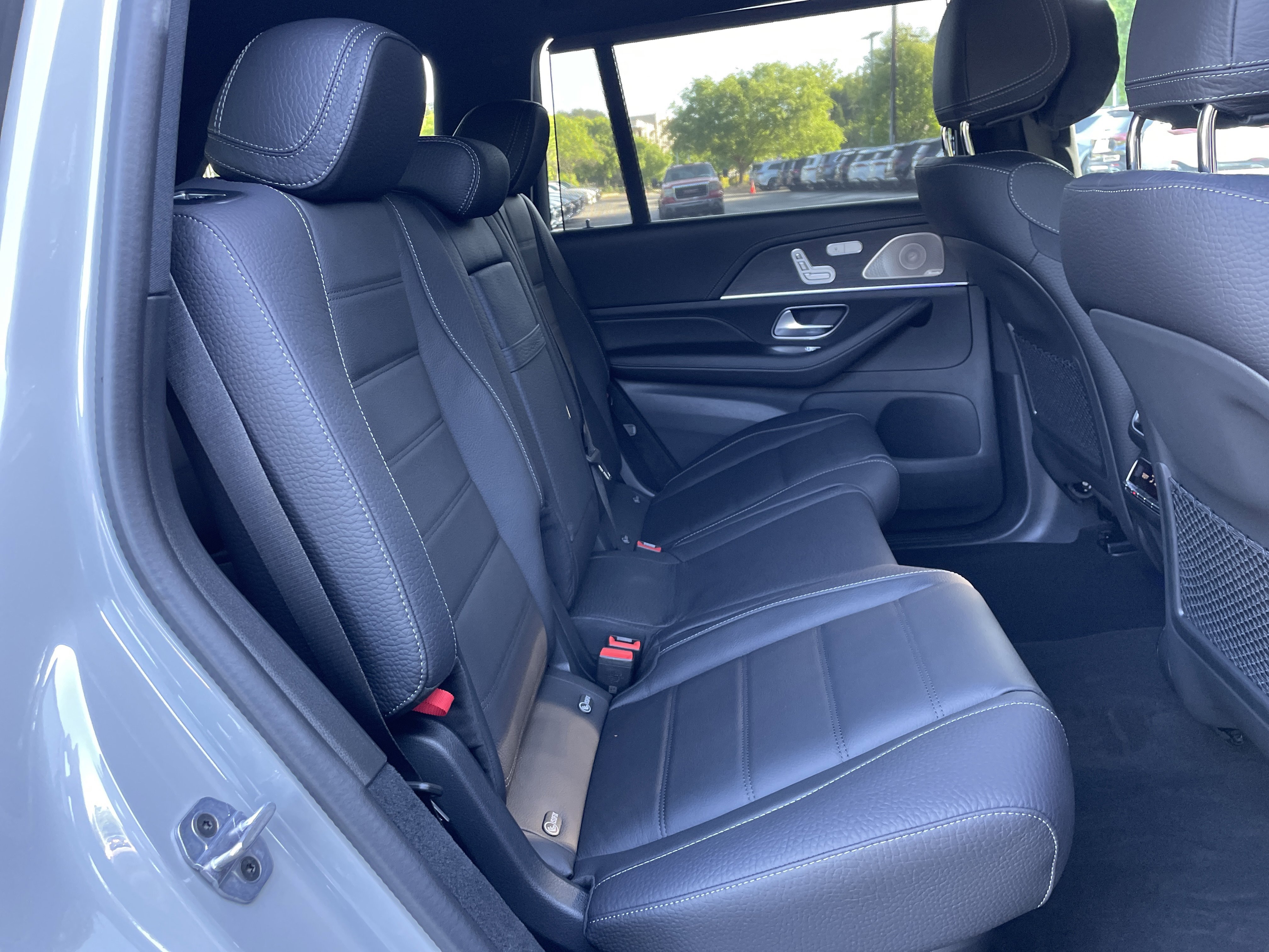 2026 Mercedes-Benz GLS 580 4MATIC