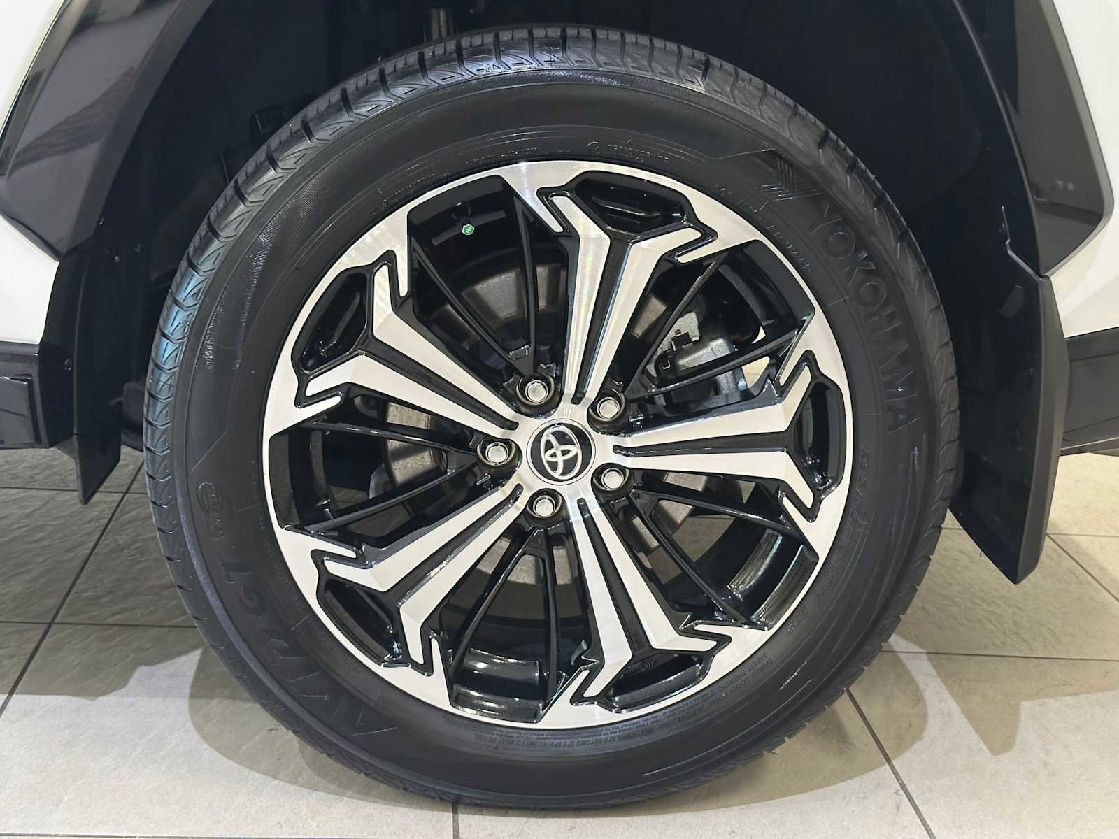 2024 Toyota RAV4 XSE