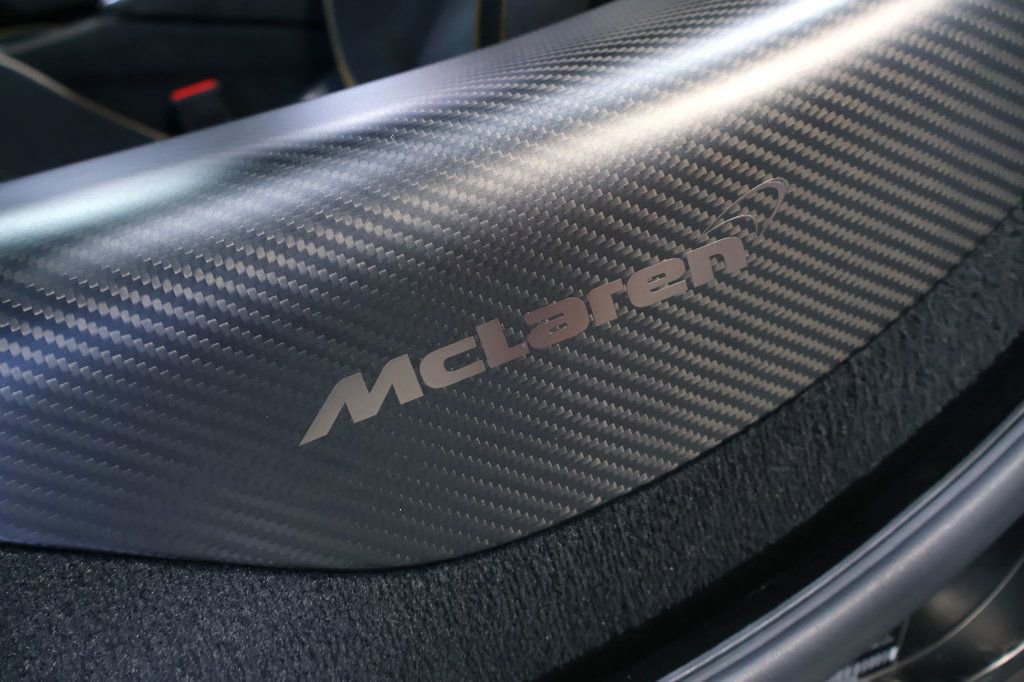 Used 2018 McLaren 720S Performance photo 37