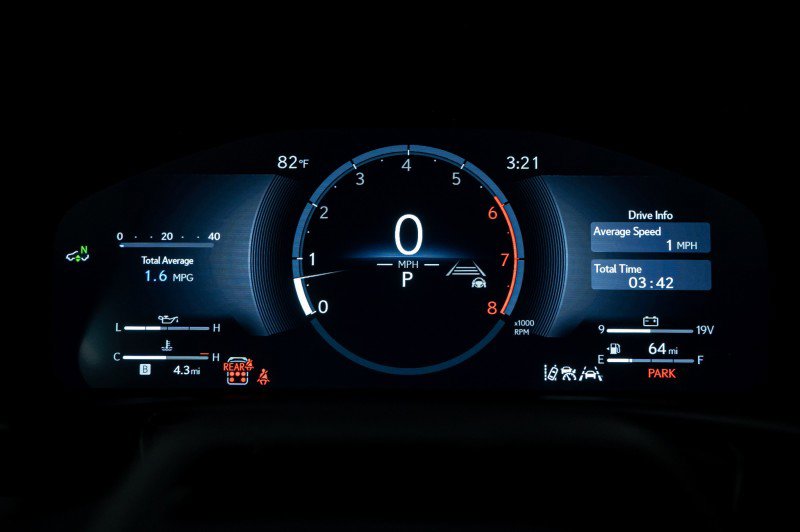 2026 Lexus LX 600 4WD w/ Luxury Package