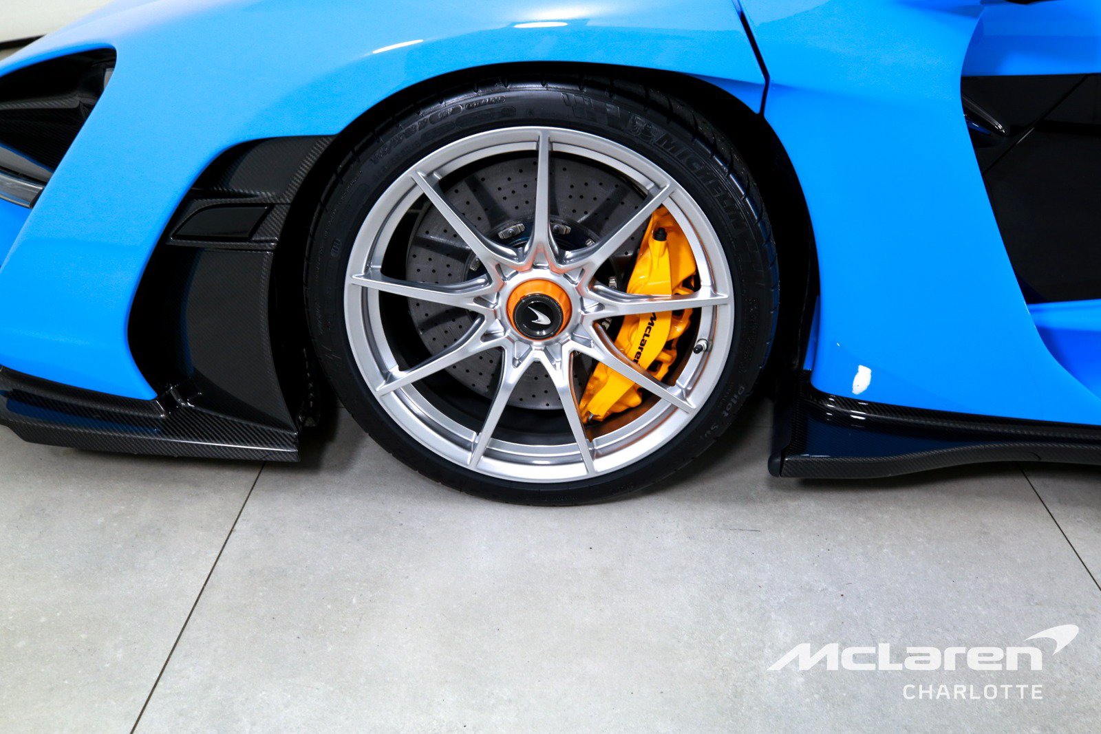 Used 2019 McLaren Senna photo 23