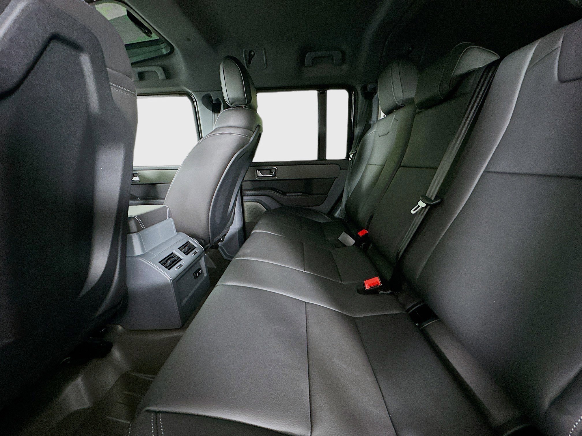 2025 INEOS Grenadier