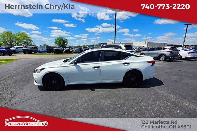 2022 Nissan Altima 2.5 SR