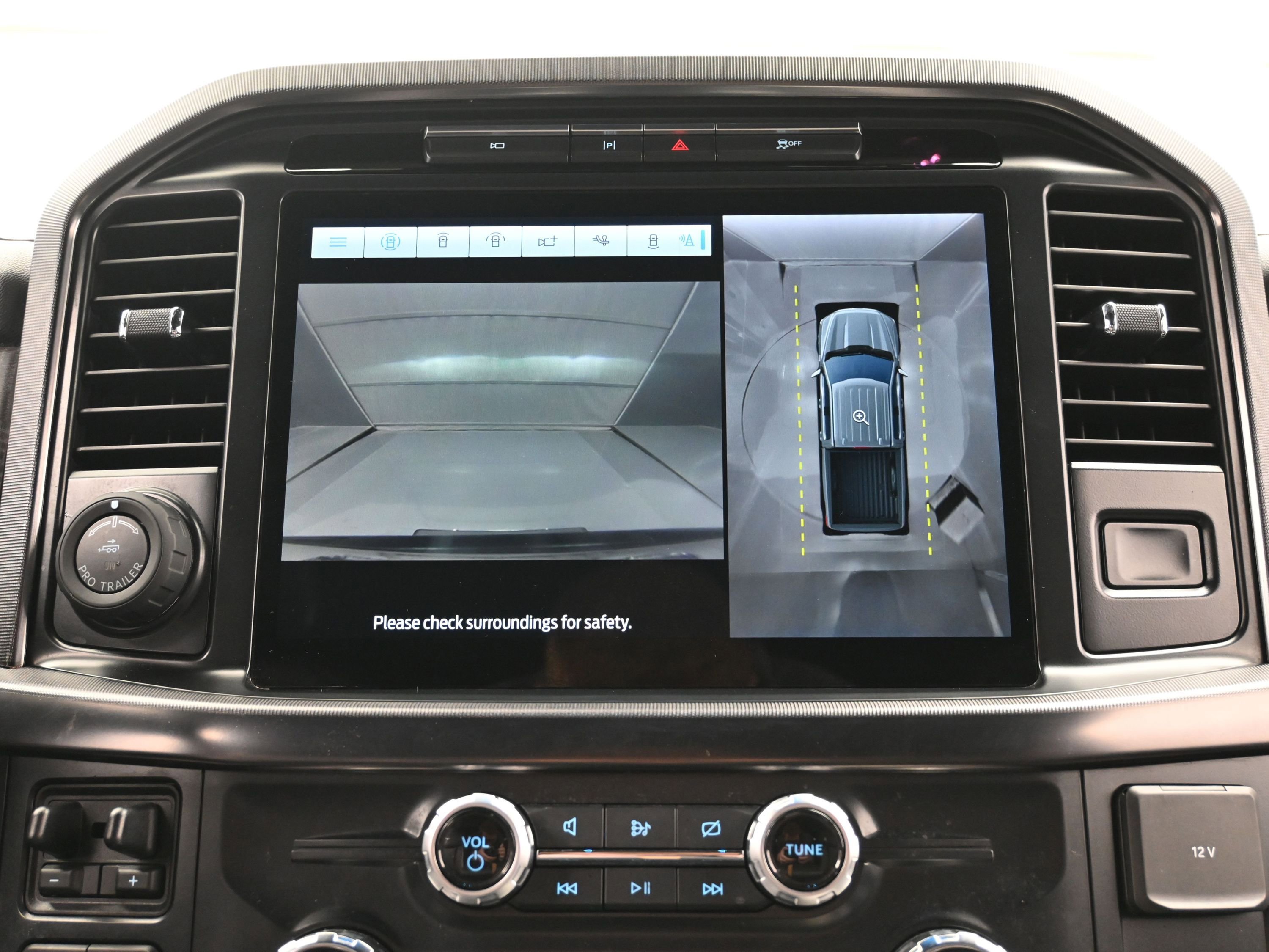 2023 Ford F150 Platinum