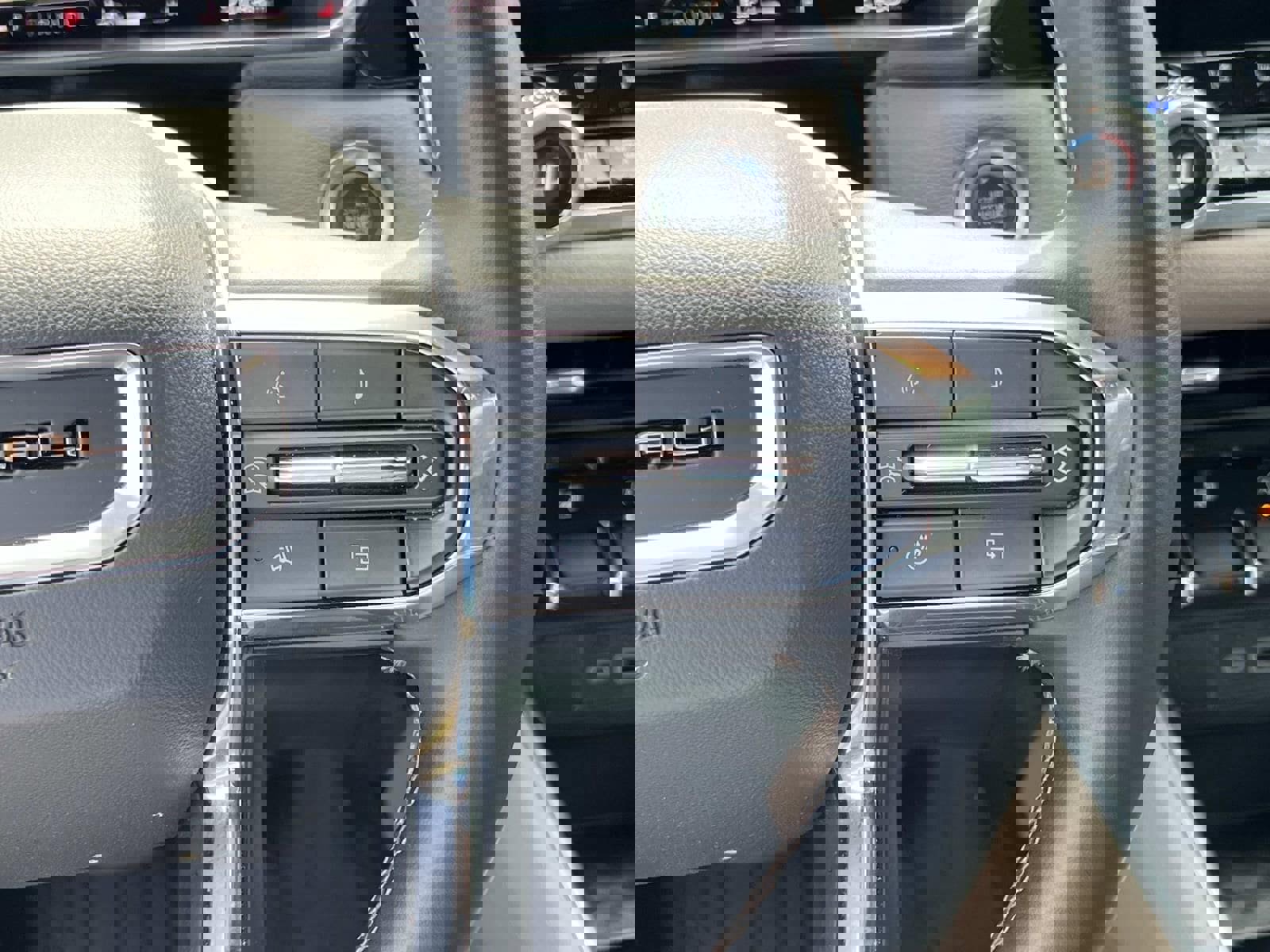 2024 GMC Canyon Denali