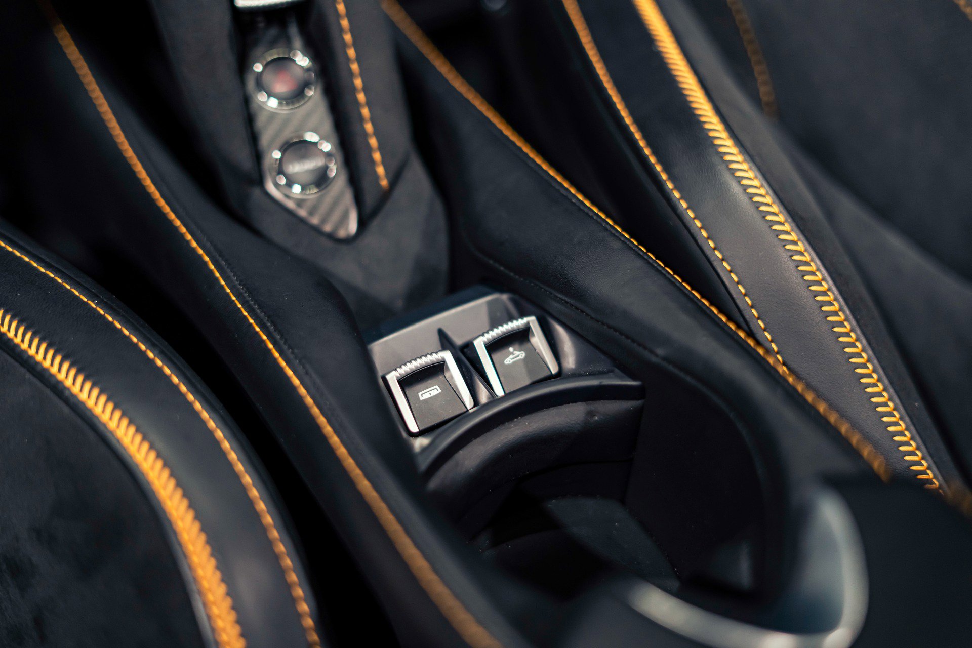 Used 2021 McLaren 720S Spider photo 38