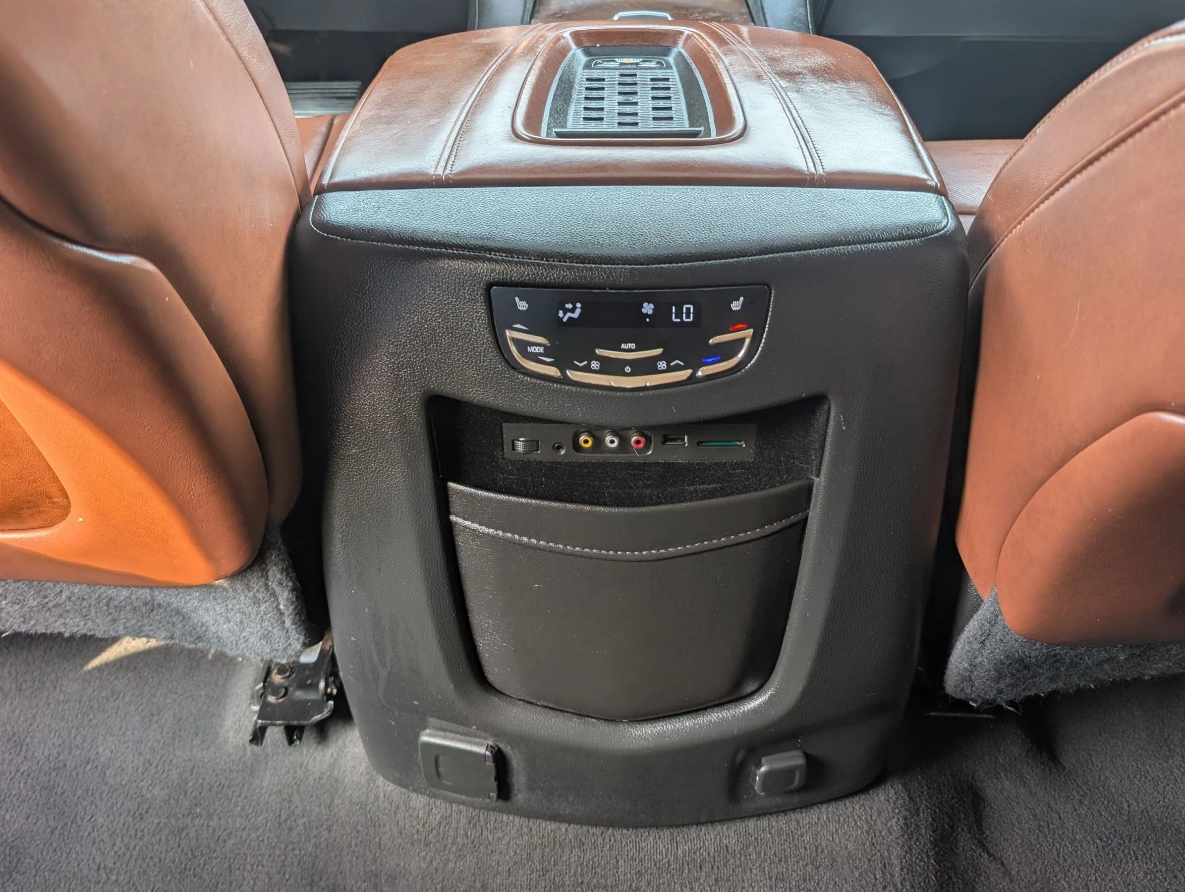 2016 Cadillac Escalade Luxury