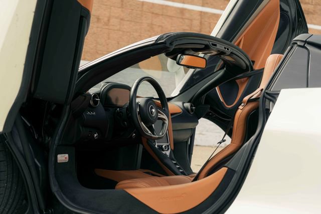 Used 2020 McLaren 720S Luxury photo 41