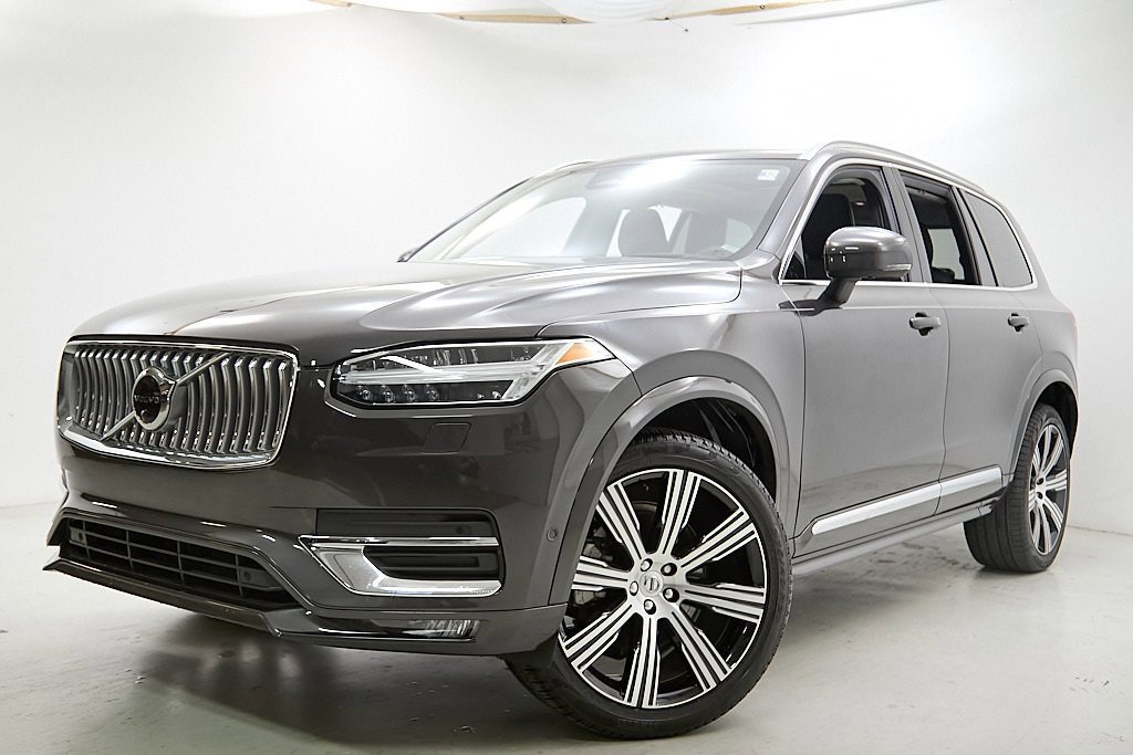 2023 Volvo XC90 B6 Ultimate Bright Theme 7P