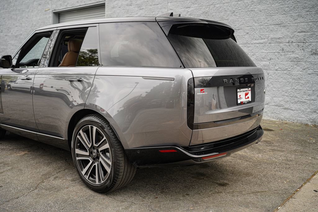 2023 Land Rover Range Rover SE