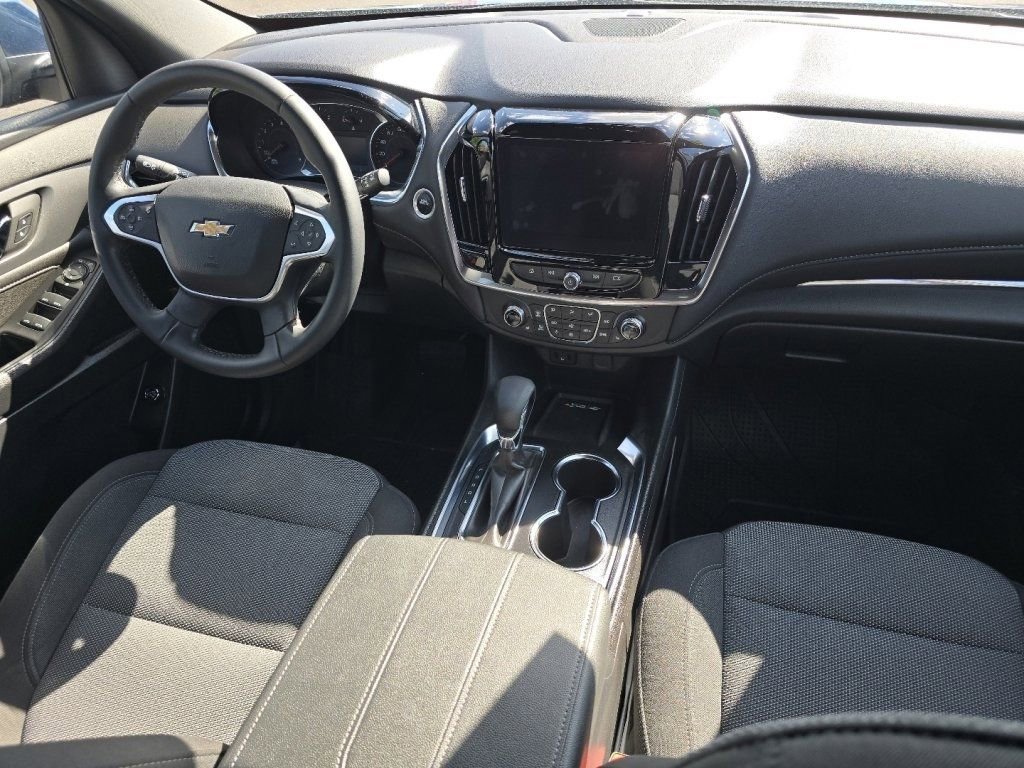 2023 Chevrolet Traverse LT