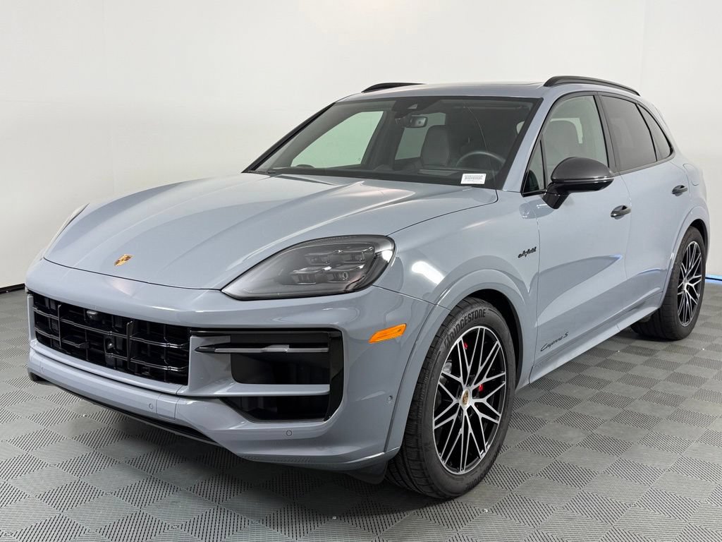 Certified 2025 Porsche Cayenne S