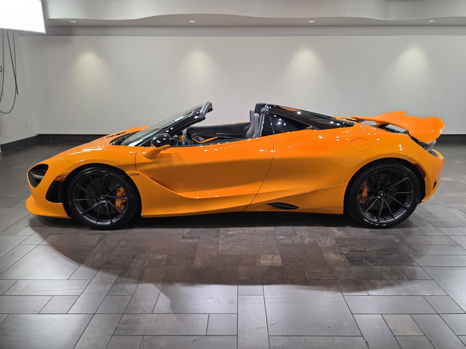 New 2027 McLaren 750S Spider 3