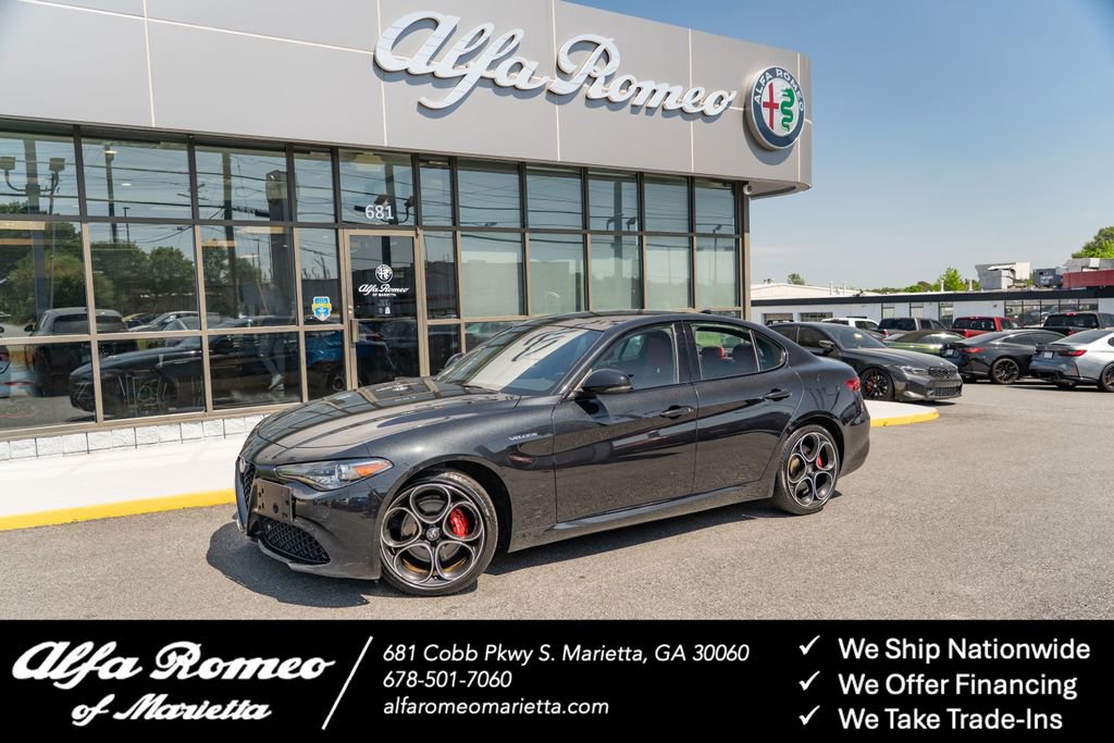 2022 Alfa Romeo Giulia Veloce