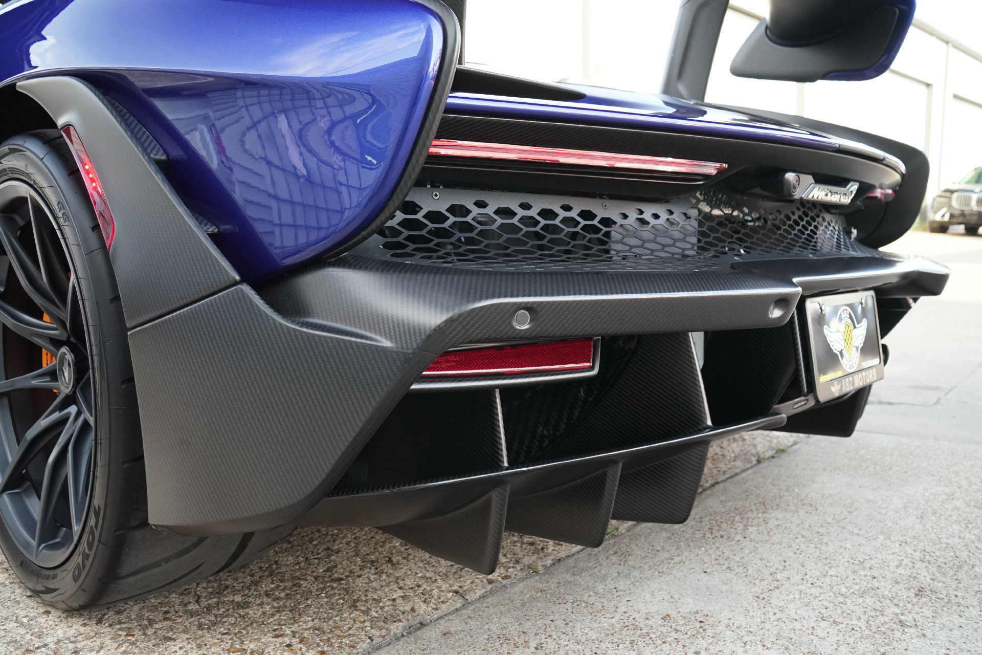 Used 2019 McLaren Senna photo 30
