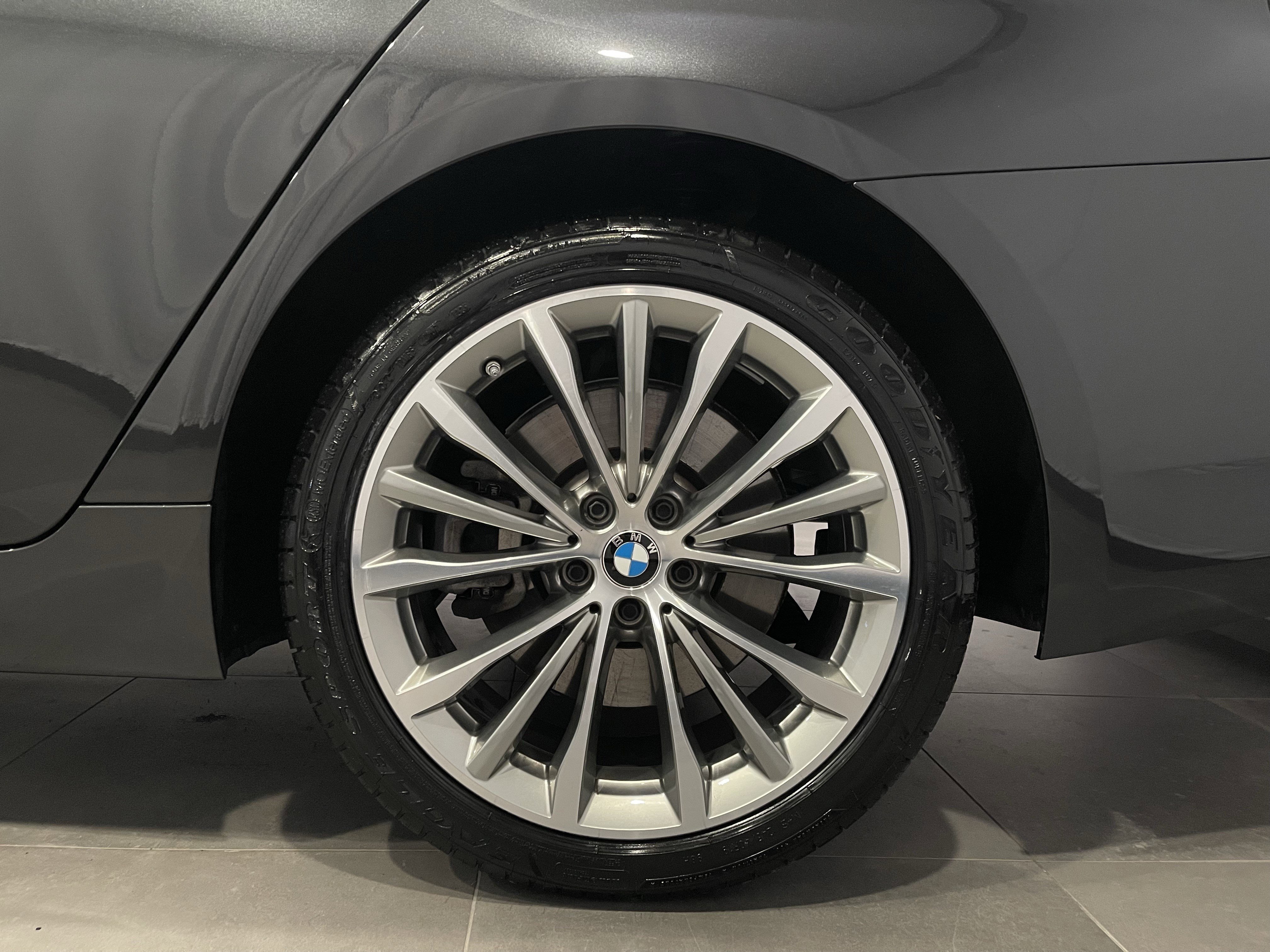 2023 BMW 540i xDrive