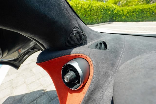Used 2019 McLaren 600LT photo 82