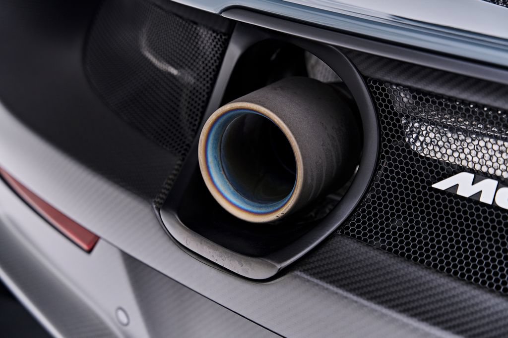 Used 2016 McLaren 675LT Coupe photo 47