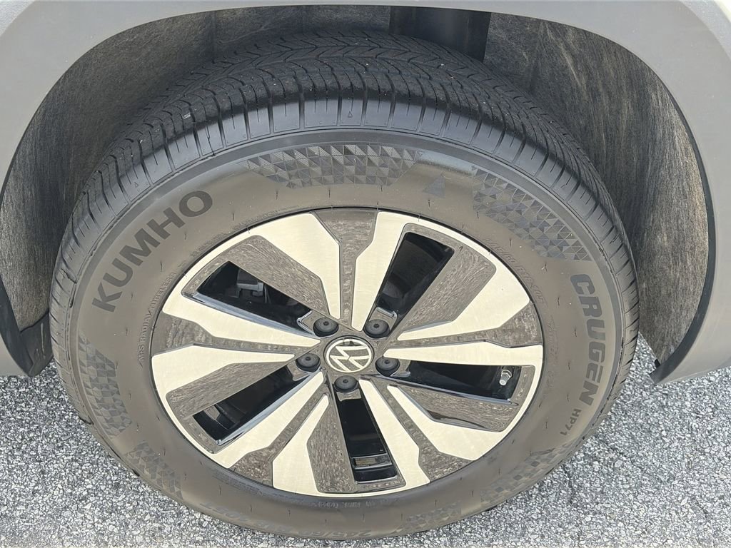 2024 Volkswagen Atlas Cross Sport SE