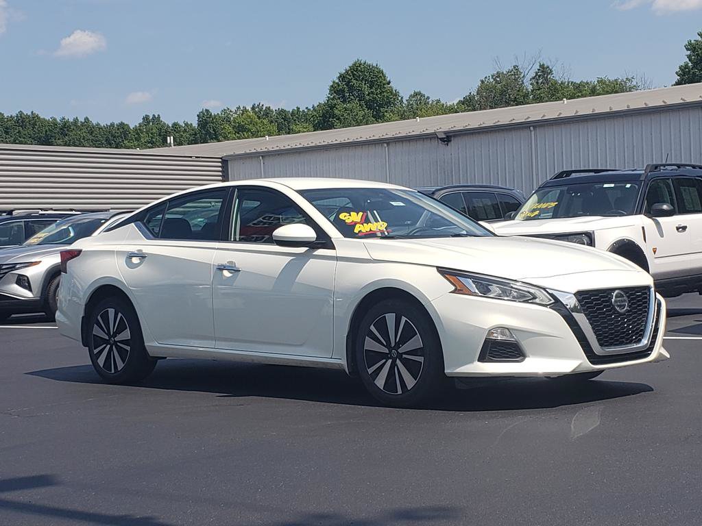 Used 2021 Nissan Altima 2.5 SV