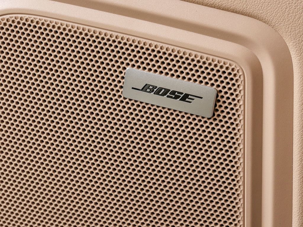 2023 Porsche Macan Turbo