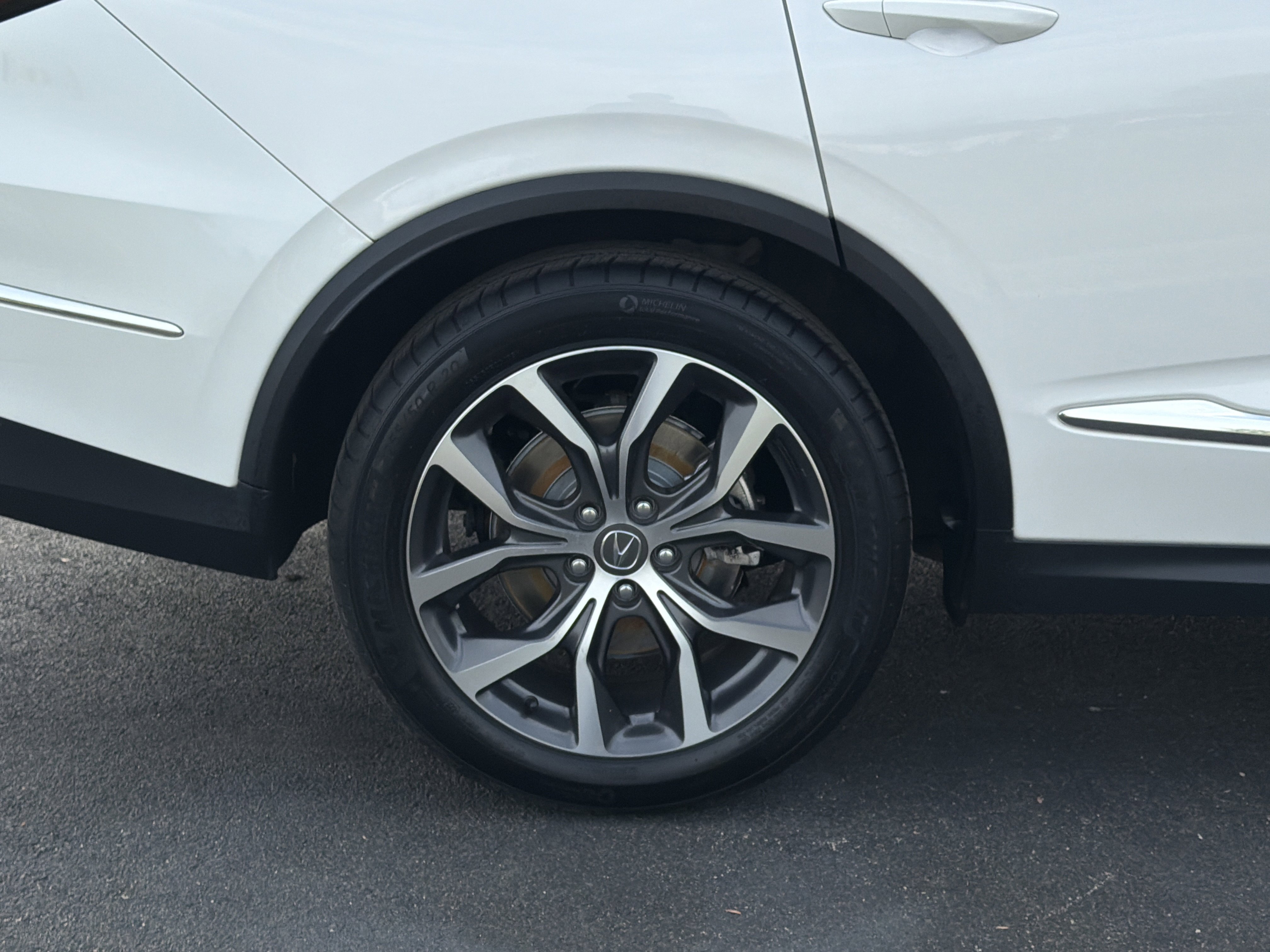 2023 Acura MDX FWD w/ Technology Package