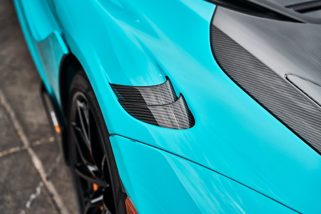 Used 2022 McLaren 765LT photo 10