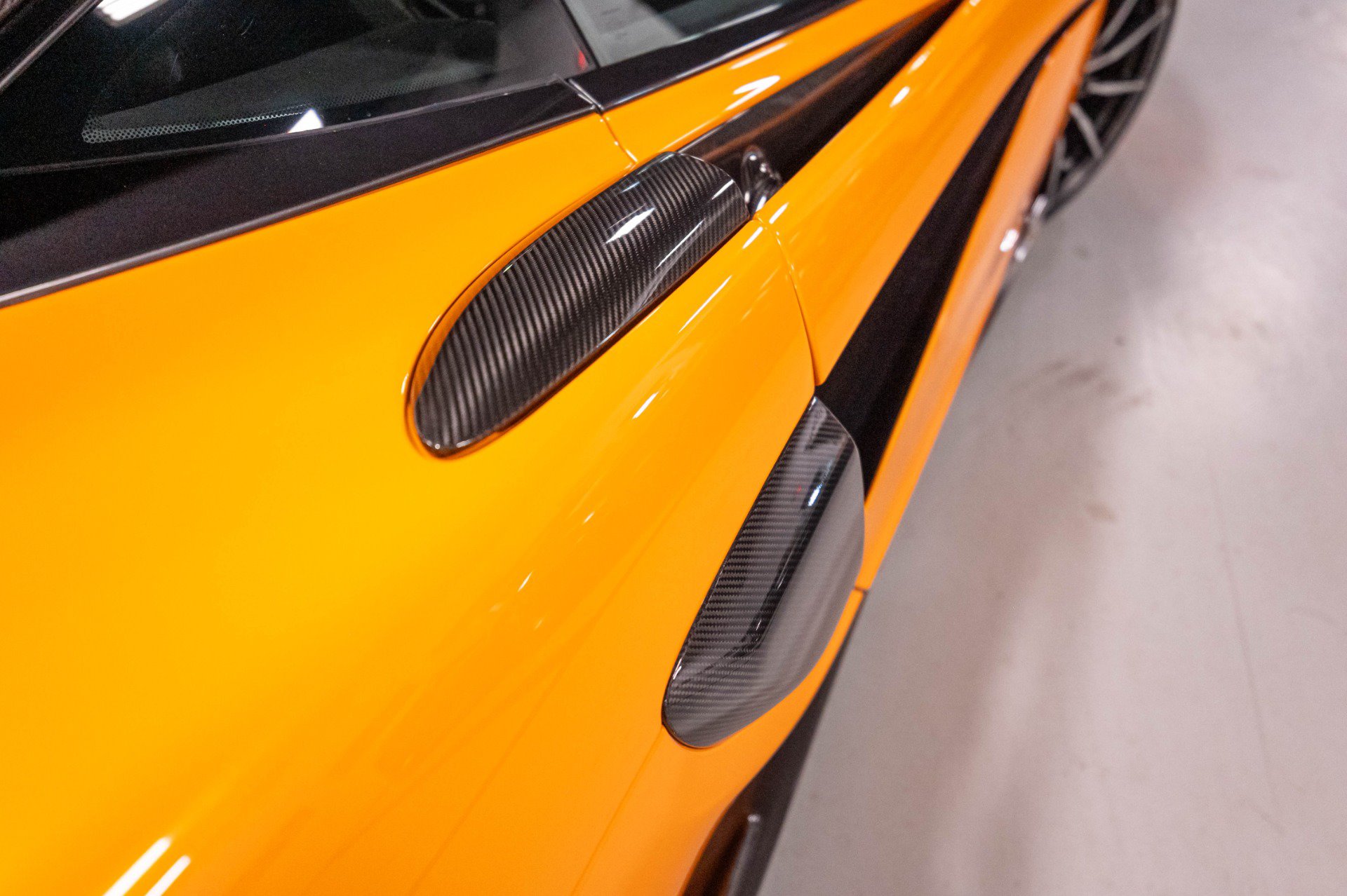 Used 2019 McLaren 600LT photo 57